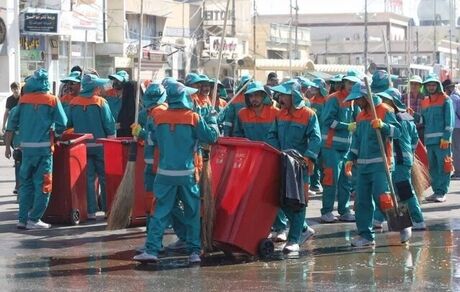 پاکبانان مشهدی در اعتراض به پرداخت نشدن مطالبات، تجمع کردند