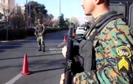 سپاه تهران برای حضور داوطلبان ۱۲ سال به بالا فراخوان داد