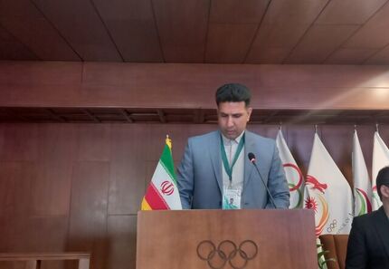 پاکدل باز هم رئیس فدراسیون هندبال شد