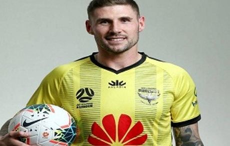 
بازیکن مدنظر استقلالی‌ها سر از لیگ استرالیا درآورد
