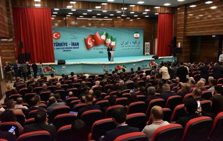 سفیر ایران در ترکیه: تجارت ۳۰ میلیارد دلاری هدف دو کشور همسایه