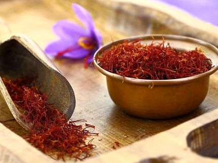 حداقل قیمت زعفران به ۷ میلیون و ۴۰۰ هزار تومان رسید