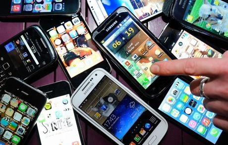 کشف بیش از هزار موبایل قاچاق در پیرانشهر
