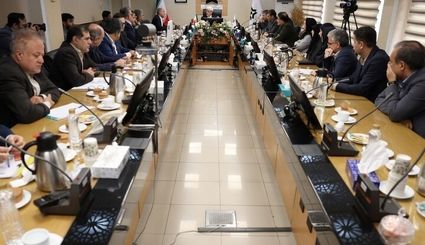 عارف: جمهوری اسلامی ایران پس از جنگ رمضان وارد مرحله جدیدی شده است