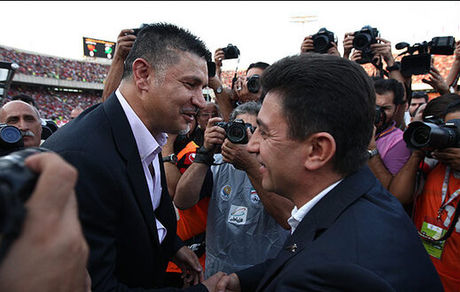 نیمکت تیم ملی در سه‌راهی شهریار، ژنرال، یحیی