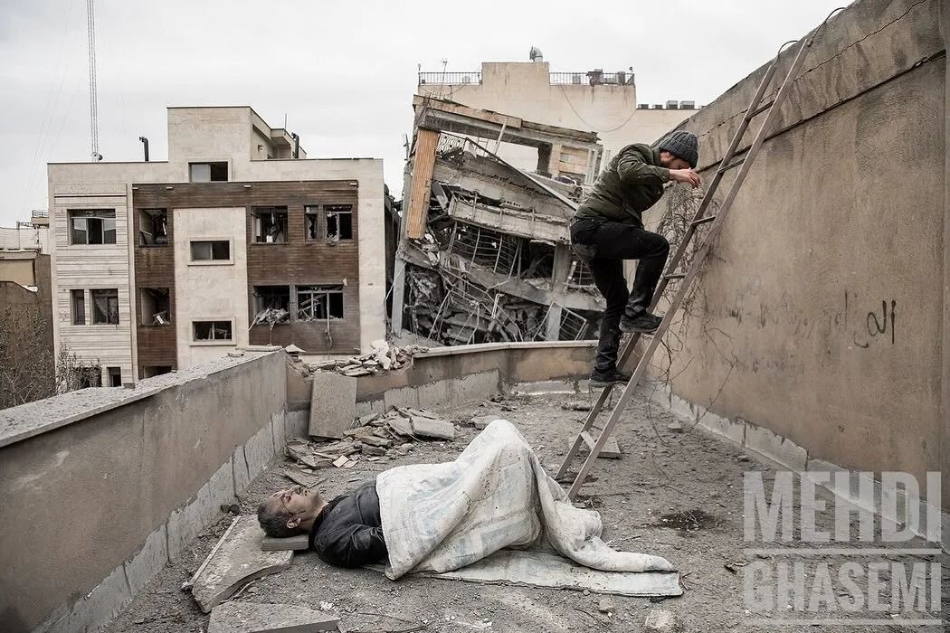 تصاویری ناراحت کننده از حمله اسرائیل و آمریکا به مناطق مسکونی عباس آباد