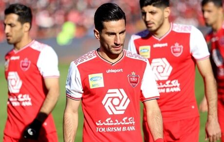 شیری: کیفیت چمن ورزشگاه آزادی افتضاح بود