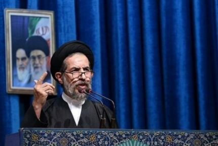 تاکید خطیب نماز جمعه این هفته تهران بر رسیدگی به خانواده های آسیب دیده در حوادث اخیر
