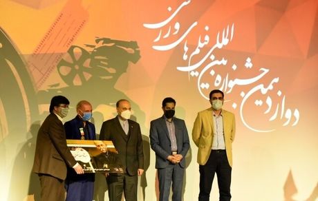 از جوایز بازیگری برای بهرام رادان و مهرداد صدیقیان تا جایزه مردم به عادل فردوسی‌پور