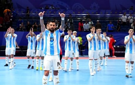 قطعی شدن صعود آرژانتین و اسپانیا به دور حذفی جام جهانی فوتسال / افغانستان سزاوارانه باخت