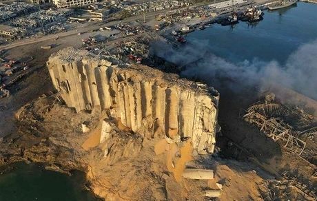 تصمیم هیئت وزیران لبنان : بازداشت تمام مسئولان بندر بیروت تا پایان تحقیقات