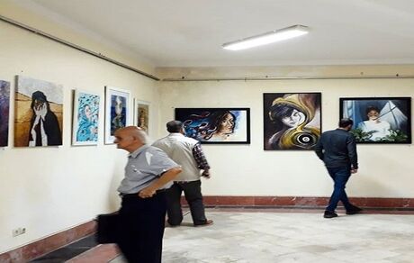 نمایشگاه هنر‌های تجسمی در شهرکرد آغاز شد
