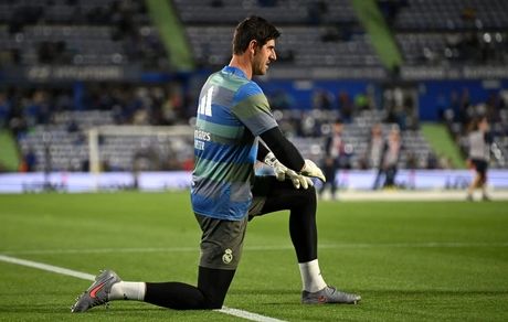 گلر رئال مادرید و تیم ملی بلژیک مصدوم شد