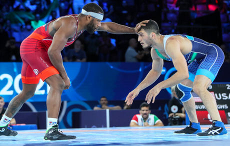 نخودی نایب قهرمان جهان شد/ طلسم جردن باروز همچنان شکست ناپذیر