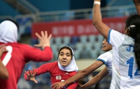 تیم ملی هندبال بانوان ایران دومین برد خود در آسیا را هم کسب کرد