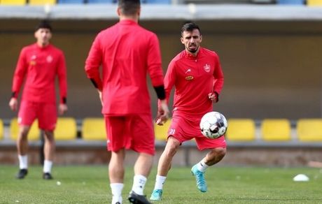 حضور ۴ ماهه یک مربی خارجی در پرسپولیس