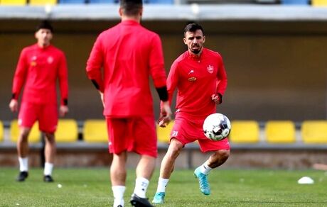 حضور ۴ ماهه یک مربی خارجی در پرسپولیس