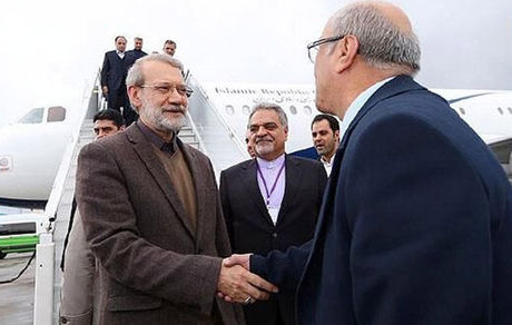 رایزنی لاریجانی با مسئولان پارلمانی ترکیه درباره مسائل منطقه‌ در حاشیه اجلاس APA