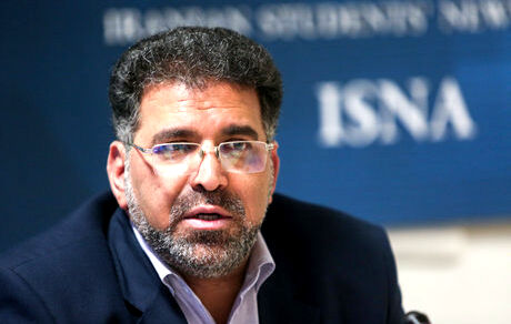 کاهش سن بازنشستگی به ۵۲ سال
