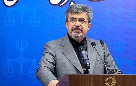 شخص متعرض به خانمی در مقابل یک مدرسه دستگیر و تفهیم اتهام شد / پیگیر موضوع بدحالی دانش آموزان هستیم