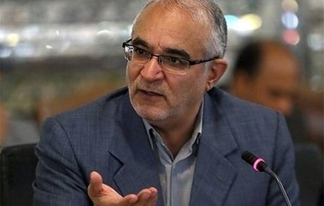 هر نفر اشتغال دولتی ۱۵۰ میلیارد تومان برای دولت هزینه دارد