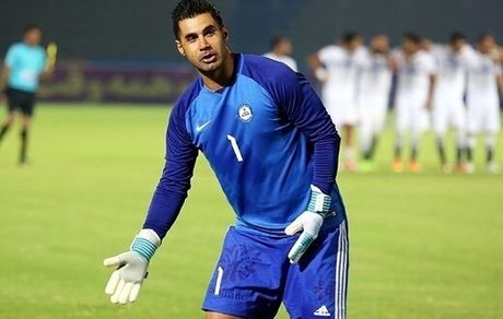 دروازه‌بان جنجالی به استقلال بر می‌گردد