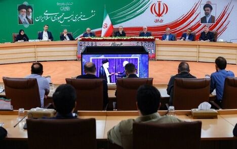 عراقچی: مسیر جدید عبور از تنگه هرمز بعد از جمع‌بندی مشخص خواهدشد / سهم ایران از دریای خزر در کنوانسیون مطرح نیست