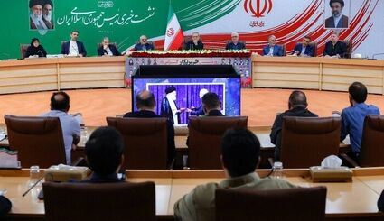 عراقچی: مسیر جدید عبور از تنگه هرمز بعد از جمع‌بندی مشخص خواهدشد / سهم ایران از دریای خزر در کنوانسیون مطرح نیست