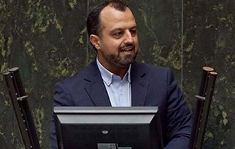 خاندوزی درباره وضعیت اقتصادی به مجلس توضیح می‌دهد