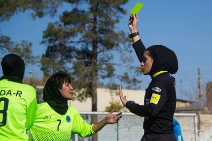 داوران هفته ششم لیگ برتر فوتبال بانوان