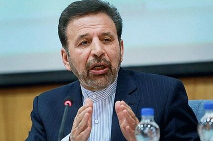 پاسخ واعظی به انتقادات درباره عدم حضور روحانی در مراسم آغاز سال تحصیلی