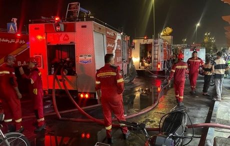 آتش سوزی بازار سنتی بندرعباس خاموش شد