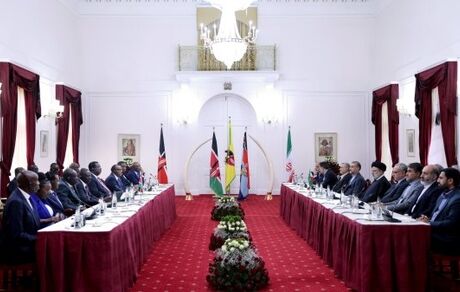 رئیسی: ایران آماده به اشتراک گذاری تجربیات خود به کنیاست