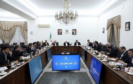 عارف: مسئولان اختلافات را در تریبون‌ها مطرح نکنند