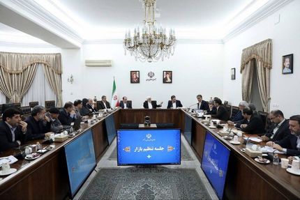 عارف: مسئولان اختلافات را در تریبونها مطرح نکنند