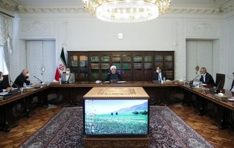 روحانی: کرونا با همراهی مردم مدیریت شد/ مسئولان مراقبت لازم را از بازار سرمایه به عمل آورند
