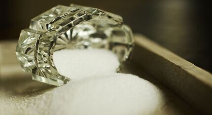 احتمال وضع مالیات بر قند و شکر در انگلیس