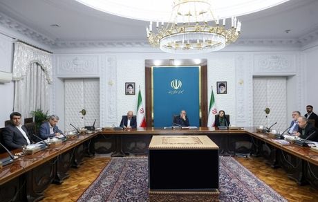 رئیس جمهور: توسعه ناوگان عمومی و تکمیل کریدورهای ریلی کشور اولویت‌های دولت است