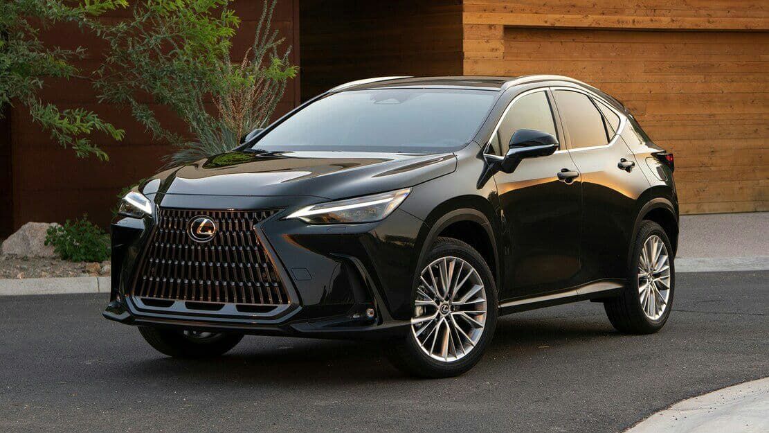 لکسوس NX2022