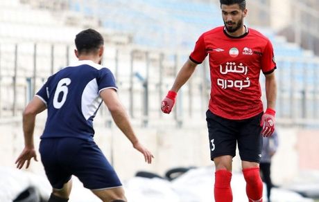 مدافع تراکتور، فصل را از دست داد