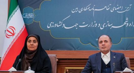 امضای تفاهم‌نامه احداث ۱۰۰ هزار واحد مسکونی ویژه کارکنان وزارت جهاد کشاورزی در مناطق شهری