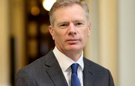 سفیر انگلیس تهران را ترک کرد