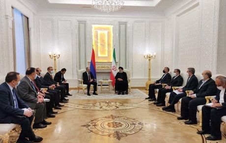 روابط ایران و ارمنستان همواره دوستانه و سازنده بوده است