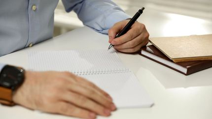چرا چپ‌دست یا راست‌دست به دنیا می‌آییم؟