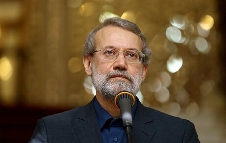 تاکید لاریجانی بر رفع نیازها و اسکان اضطراری آسیب‌دیدگان زلزله آذربایجان‌شرقی
