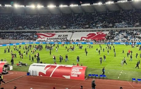 یوفا، فدراسیون فوتبال گرجستان را جریمه و محروم کرد