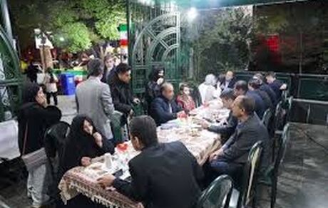 اصفهان در صحنه، از میز خدمت بانک مسکن تا شب‌های اتحاد
