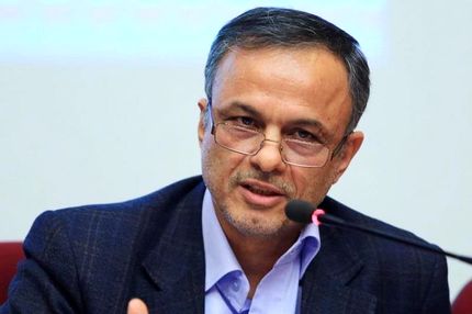 روند کاهشی قیمت خودروهای داخلی ادامه دارد/ با رونمایی از ۲ خودرو جدید بازار خودرو بهتر می شود