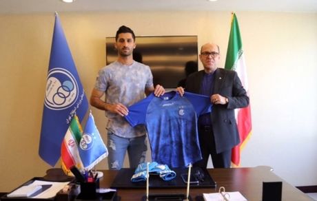 رشید مظاهری به استقلال پیوست