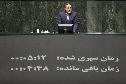 مجموع مطالبات فرهنگیان به بیش از ۷۰ هزار میلیارد تومان می‌رسد